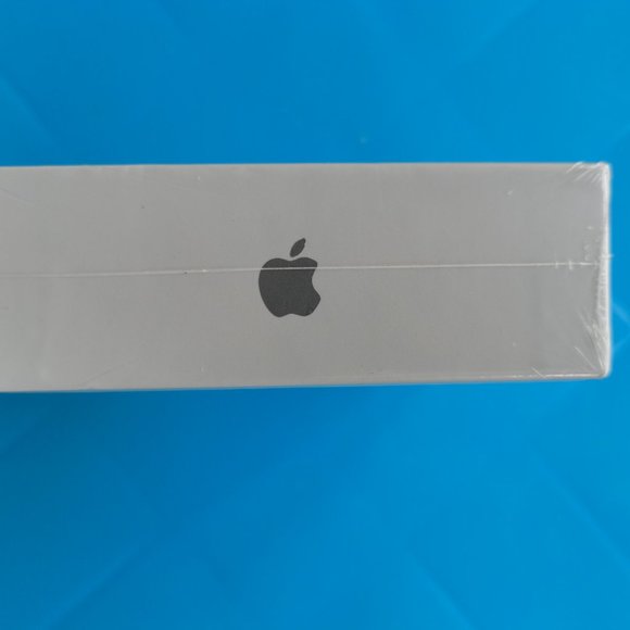 Apple🥳 AirPods🥳 (2nd generation)💯👍 - Picture 4 of 4